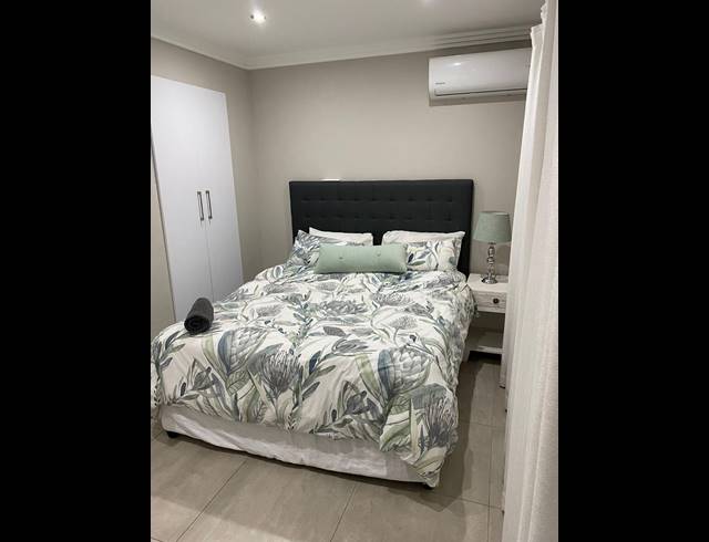 4 BEDROOM FREESTANDING TO LET IN PALM LAKES ESTATE